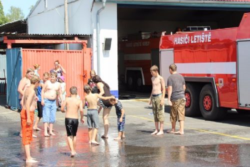 Obrázek - Přibyslavští na návštěvě letecké základny v pražských Kbelích