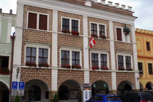 Obrázek - Telčská radnice hostí výstavu vydavatele Emila Šolce