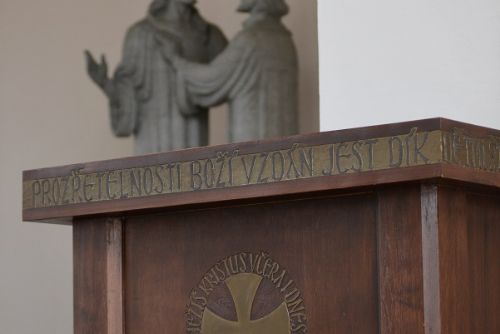 Obrázek - V Brodě vystavují stížný list proti Husovu upálení