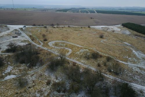 Obrázek - Navážka zeminy z dálnice D1 u Čikova, foto: Vojtěch Kodet