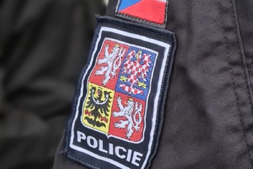 obrázek:Opilý muž v Lukách nad Jihlavou hrozil policistům pěstmi. Nadýchal 2,18 promile
