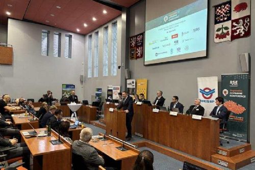 obrázek:Modernizace silnic na Vysočině: Kraj sází na bezpečnost a nové obchvaty