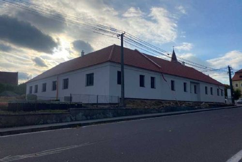 obrázek:Myslibořice otevřely Farní dům sv. Anežky, domov zde najde 17 lidí