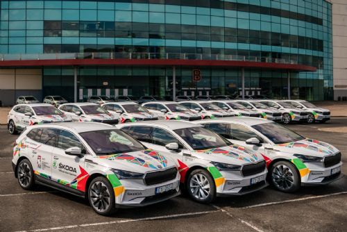 Foto: ŠKODA AUTO je oficiálním hlavním sponzorem mistrovství světa v ledním hokeji IIHF již 29. rok po sobě