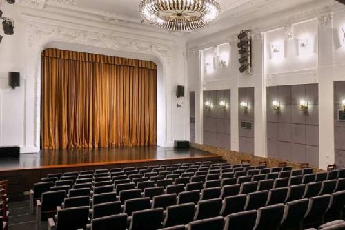 obrázek:Dětské divadlo ve Žďáře praská ve švech: Předplatné nestačí!