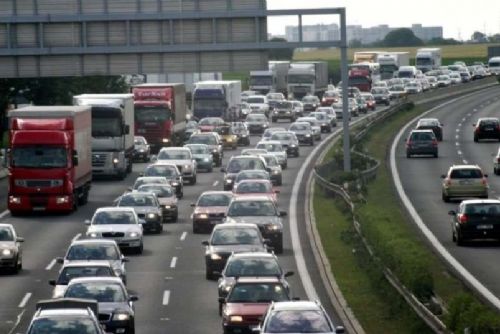 obrázek:Rostoucí zátěž na českých dálnicích: provoz stoupl o 12 %