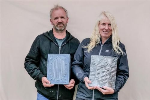 obrázek:Vysočina ocenila nové mistry kachlového řemesla: Barboru a Jiřího Jindrovy