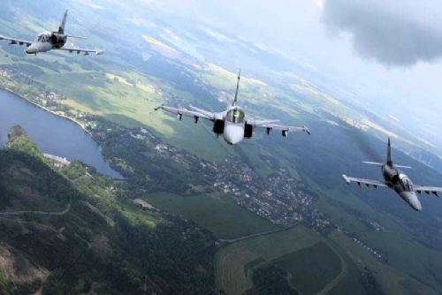 obrázek:Čáslavské letiště projde modernizací, Gripeny dočasně v Pardubicích