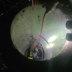 Fenka spadla ve Stodě do šest metrů hluboké skruže. Jako zázrakem se nezranila