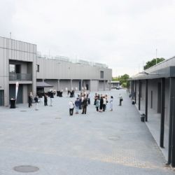Galerie hlavního města Prahy otevřela u Buštěhradu nový depozitář pro 16?tisíc děl i restaurátorské dílny