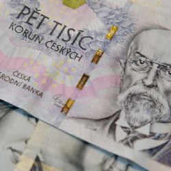 Průměrná mzda ve 2. čtvrtletí 2026 vzrostla o 6,4 % na 51 966 Kč. Praha má 66 459 Kč