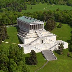 Tip na výlet - Walhalla u Řezna nabízí antický chrám nad Dunajem