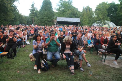 Obrázek - Sázavafest předskakovala Lucie Bílá a Kamil Střihavka