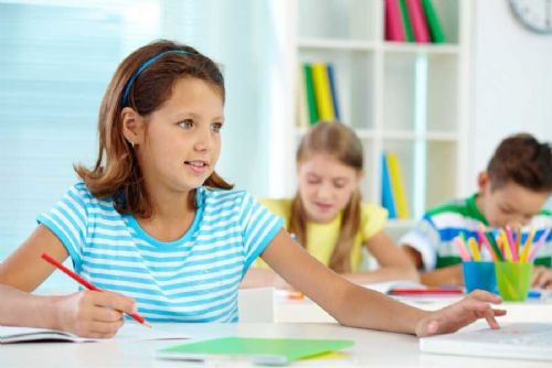 obrázek:Školy na Vysočině trápí vysoké CO2 kvůli nedostatečnému větrání. Pomáhá krátké intenzivní větrání