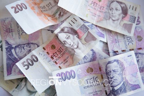 Foto: Zaměstnanci na Vysočině si loni v průměru přilepšili o 1 179 korun
