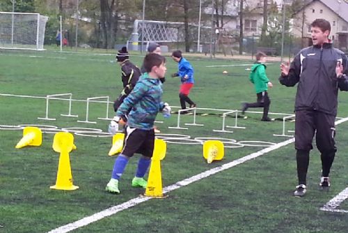 Obrázek - Trénink mladých fotbalistů, foto: Radek Kolář